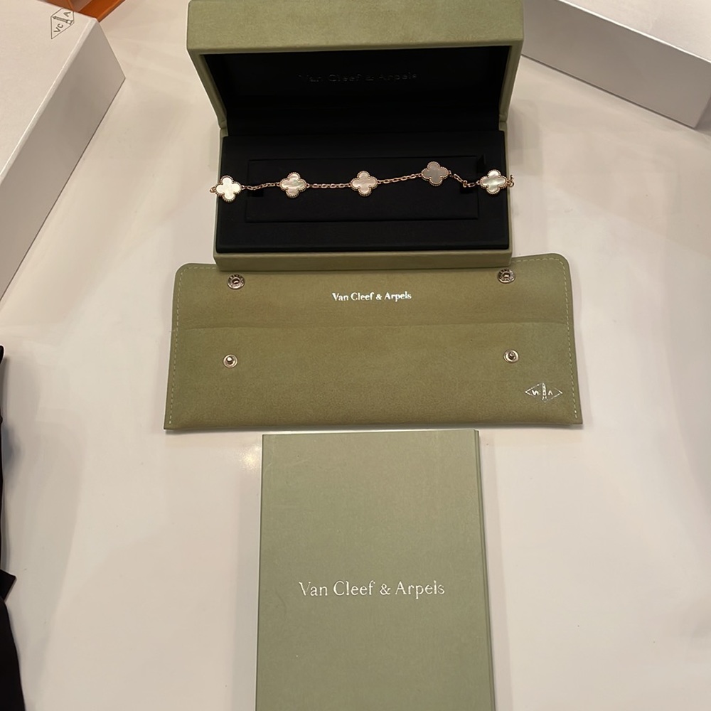 Van Cleef & Arpels Alhambra bracelet